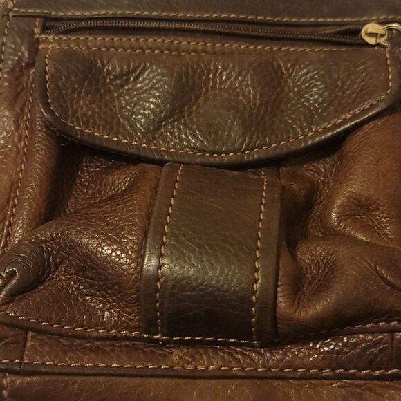 Fossil vintage crossbody leather organizer. - Picture 5 of 11